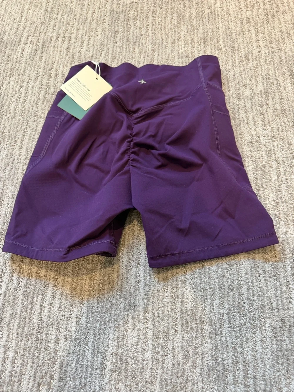 NWT Halara high-Waist Sculpting Shorts in Plum